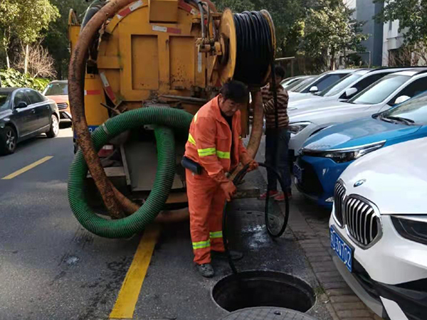 额济纳排污管道清淤